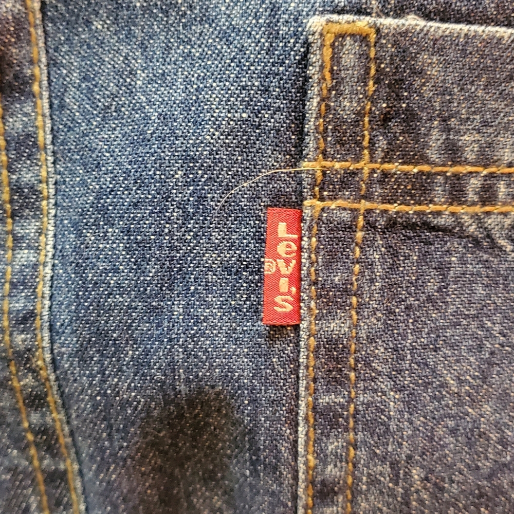 Levi Denim L/S B/D Red Tab Men's Shirt Size Medium - Picture 3 of 7
